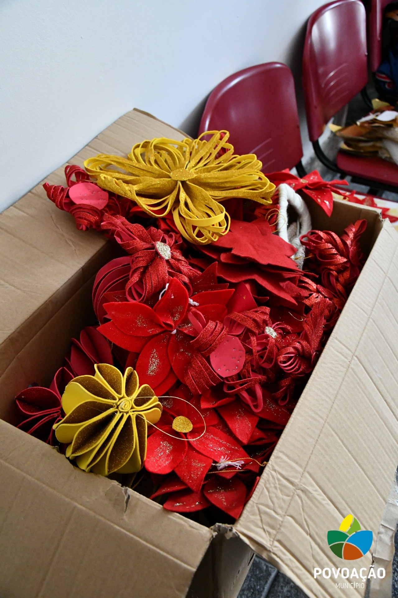 Caminho para a Liberdade ornamenta arvore de Natal da Autarquia_2022_11