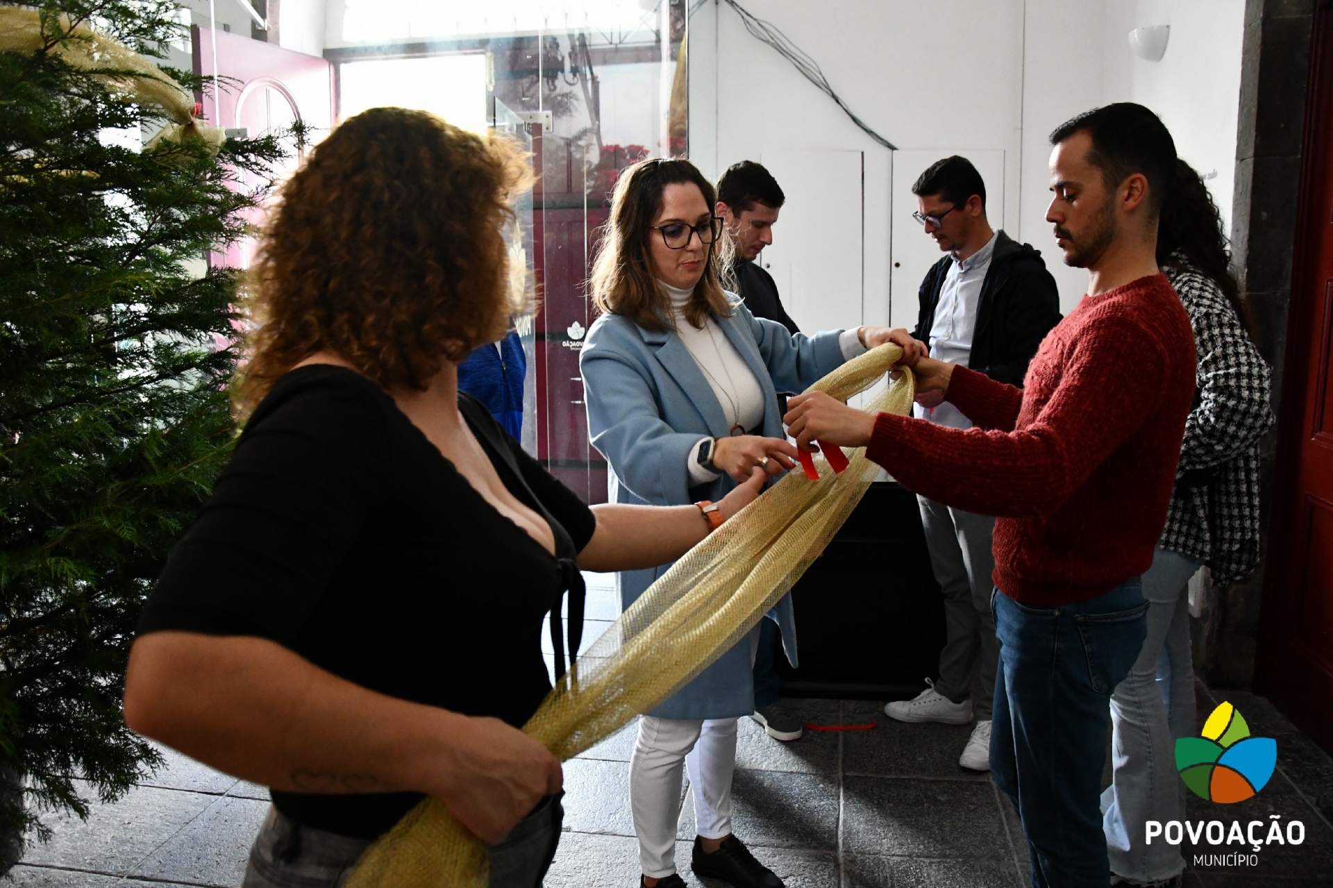 Caminho para a Liberdade ornamenta arvore de Natal da Autarquia_2022_31