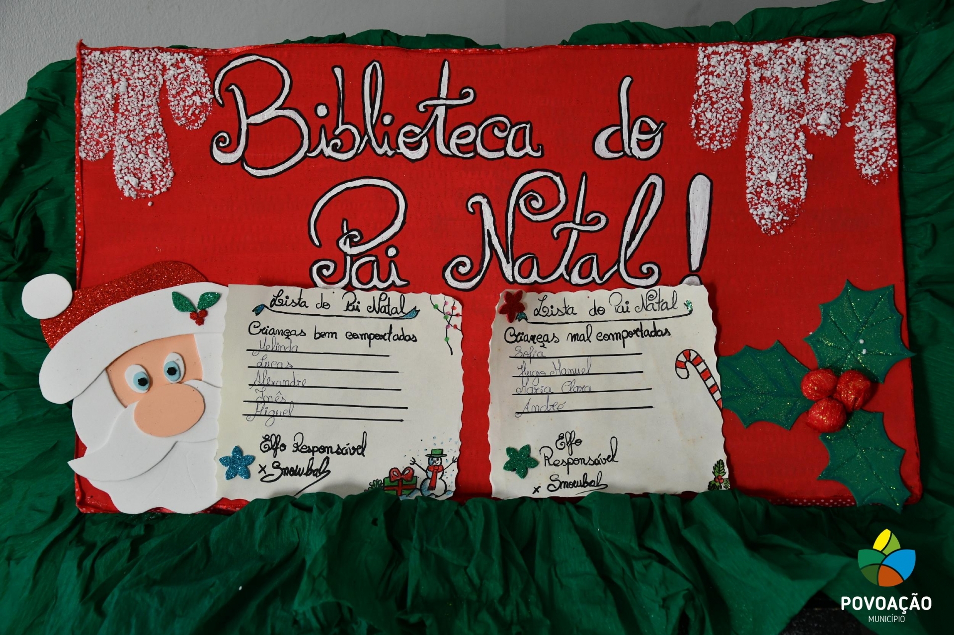 Biblioteca Municipal decora hall de entrada para o Natal_2022_3