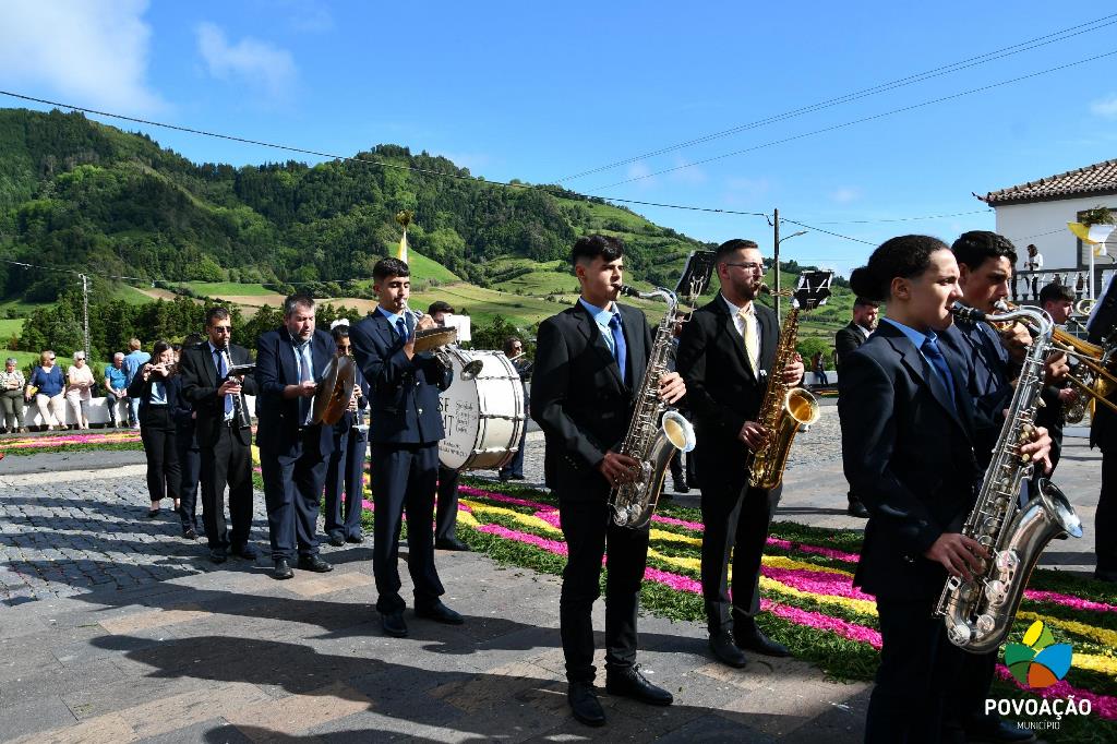 Procissão Divino Espírito Santo Lomba do Alcaide _2023_44