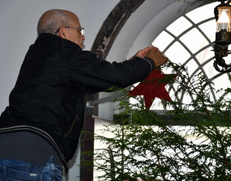 Idosos Ativos decoram árvore de Natal da CMP_2023_31